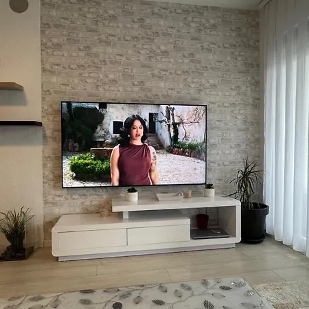 Maison De * Village-Neuf